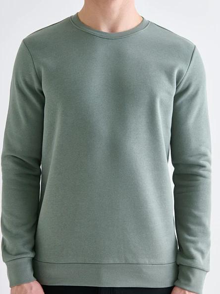 LCWAIKIKI Basic Yeşil Bisiklet Yaka Erkek Kalın Sweatshirt - Resim 3