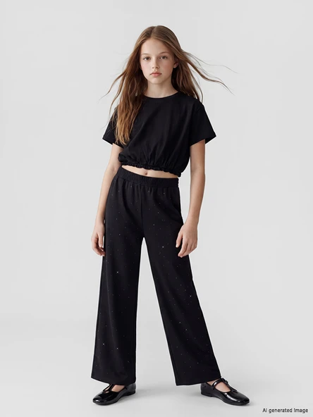 LCW Kids Siyah Taş Detaylı Geniş Paça Kız Çocuk Eşofman Altı ürün görseli 1