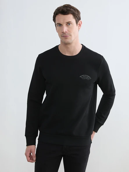 LCWAIKIKI Classic Siyah Bisiklet Yaka Baskılı Erkek Kalın Sweatshirt ürün görseli 1