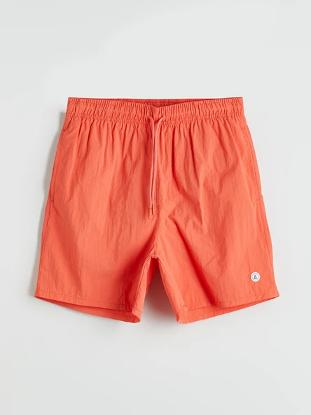 LCWAIKIKI Classic Kırmızı Kısa Boy Basic Erkek Deniz Şortu - Resim 5