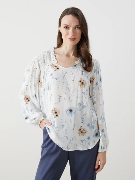 LCW Grace Ekru Regular Fit Fırfırlı Çiçekli Kadın Bluz ürün görseli 1