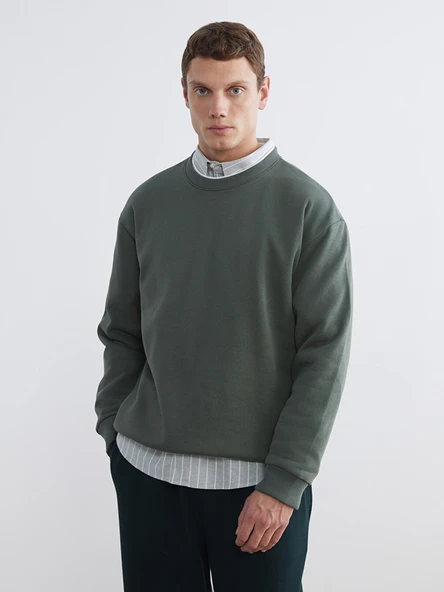 LCW Vision Yeşil Bisiklet Yaka Erkek Kalın Sweatshirt ürün görseli 1