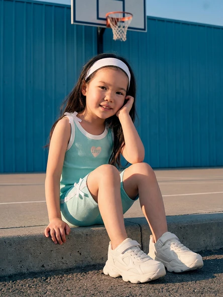 LCW Kids Turkuaz Parlak Kalp Baskılı Kız Çocuk Atlet ürün görseli 1