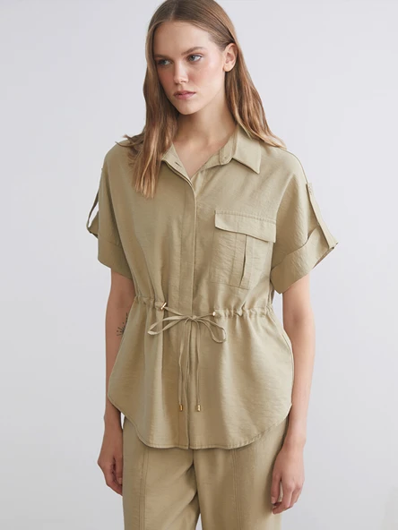 LCWAIKIKI Classic Bej Oversize Modal Karışımlı Kadın Gömlek ürün görseli 1