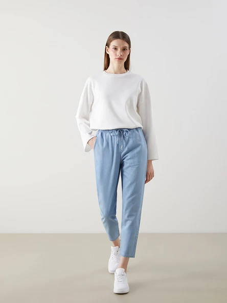 LCW Modest İndigo Beli Lastikli Carrot Fit Kadın Jean Pantolon ürün görseli 1