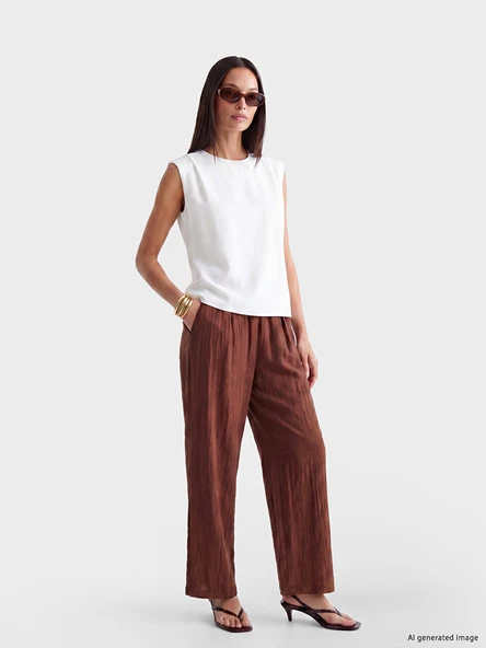 LCWAIKIKI Classic Bordo Beli Lastikli Dokulu Kadın Pantolon ürün görseli 1