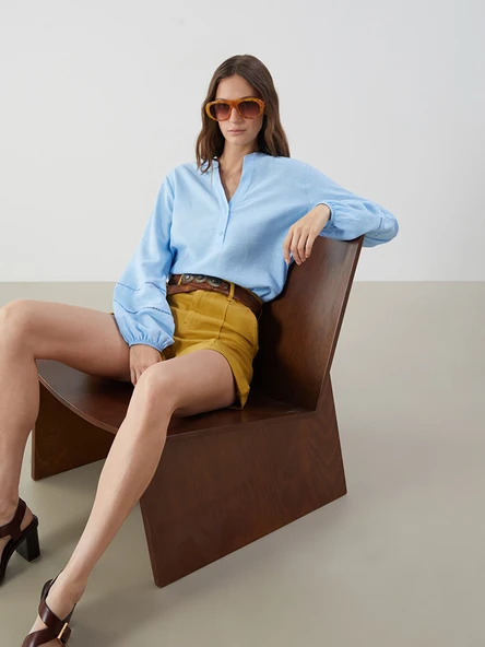 LCWAIKIKI Classic Mavi Kaçık Yaka Oversize Bluz ürün görseli 1