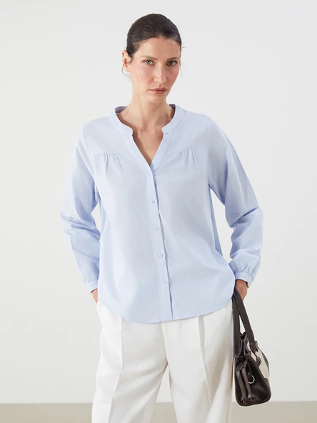 LCWAIKIKI Classic Mavi Kaçık Yaka Oversize Bluz ürün görseli 1