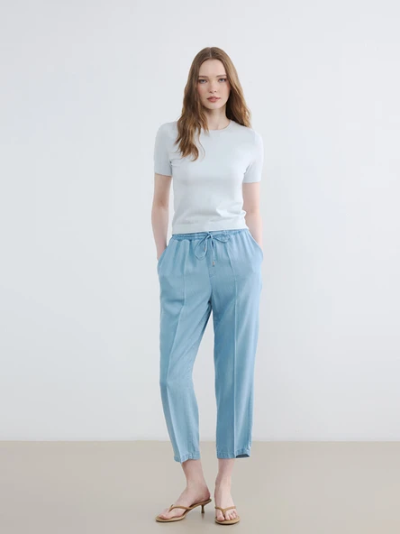 LCW Modest İndigo Beli Lastikli Mom Fit Kadın Jean Pantolon ürün görseli 1