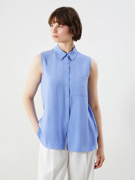 LCWAIKIKI Classic Mavi Regular Fit Dokulu Kadın Gömlek ürün görseli 1