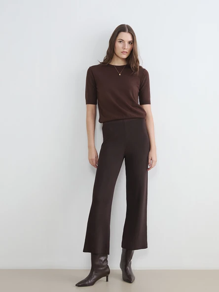 LCWAIKIKI Classic Kahverengi Beli Lastikli Geniş Paça Kadın Triko Pantolon ürün görseli 1