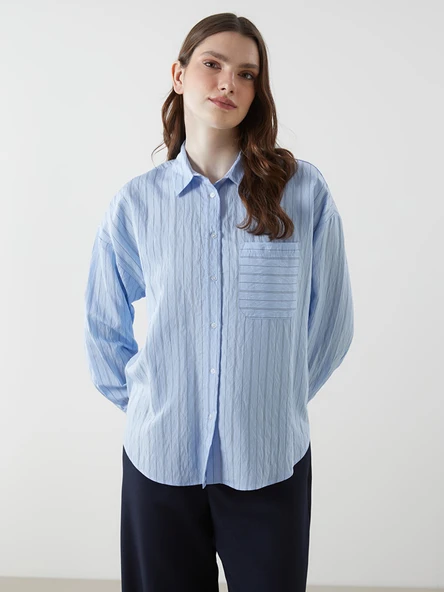 LCW Vision Mavi Çizgili Oversize Poplin Kadın Gömlek ürün görseli 1