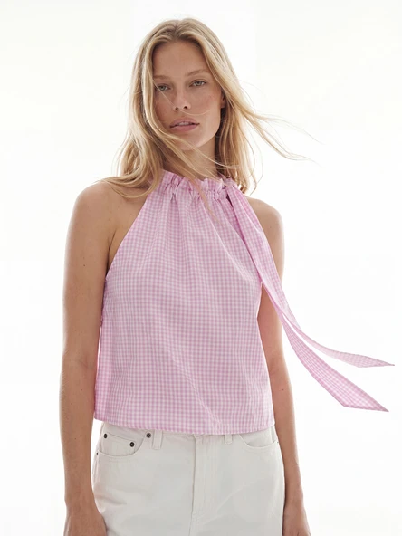 LCW Vision Pembe Halter Yaka Ekose Fiyonk Detaylı Bluz ürün görseli 1