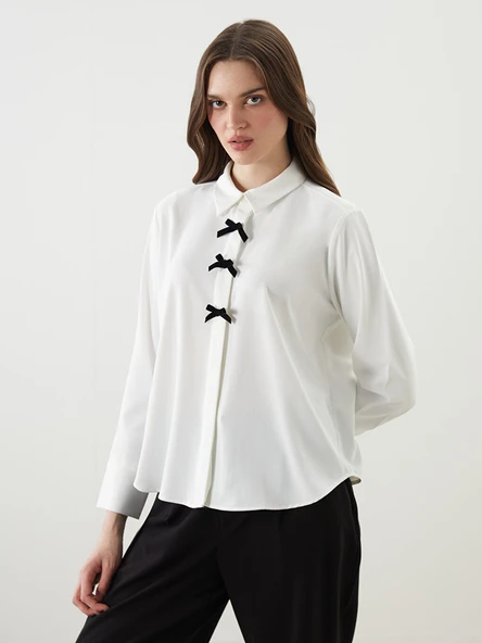 LCW Vision Beyaz Loose Fit Fiyonk Detaylı Kadın Gömlek ürün görseli 1