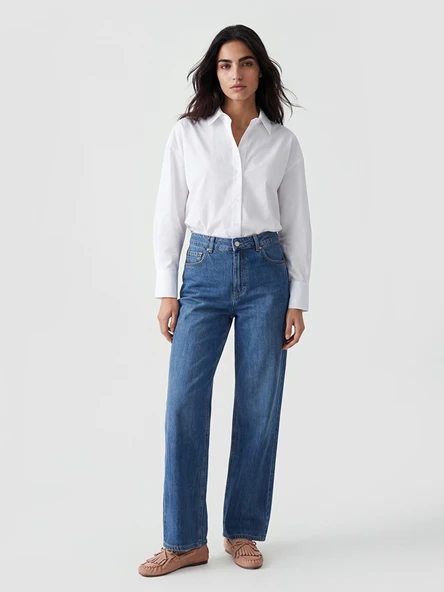 LCWAIKIKI Classic İndigo Straight Fit Kadın Jean Pantolon ürün görseli 1