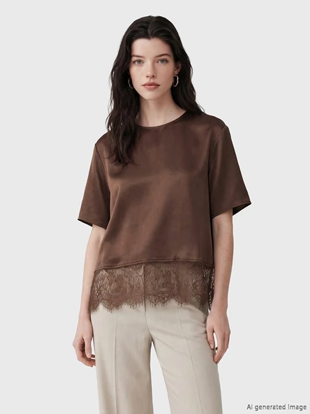 LCW Comfort Kahverengi Bisiklet Yaka Dantel Detaylı Poplin Bluz ürün görseli 1