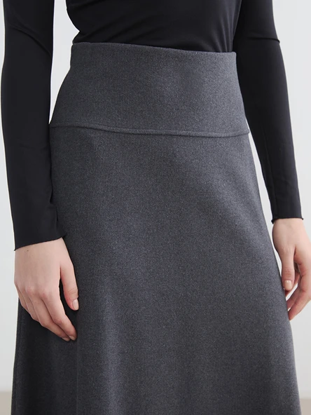 LCW Modest Bej Beli Lastikli Kloş Etek - Resim 3