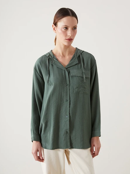 LCW Modest Yeşil Kapüşonlu Dokulu Oversize Krinkle Kadın Tunik ürün görseli 1