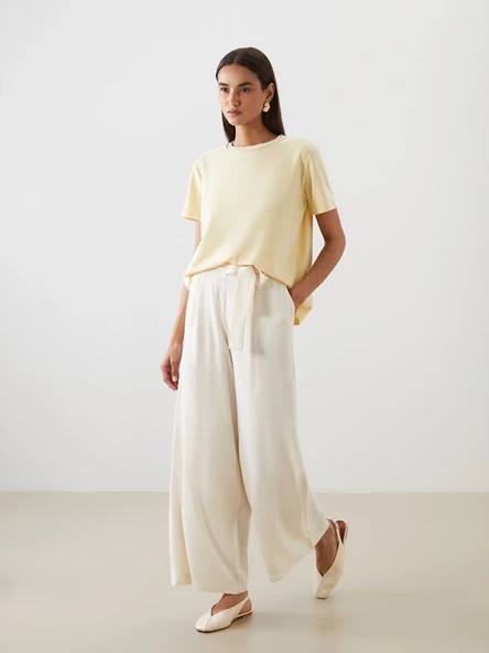 LCW Modest Ekru Beli Lastikli Geniş Paça Kadın Pantolon ürün görseli 1