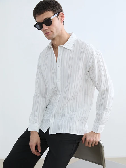 LCW Vision Beyaz Regular Fit Çizgili Poplin Erkek Gömlek ürün görseli 1