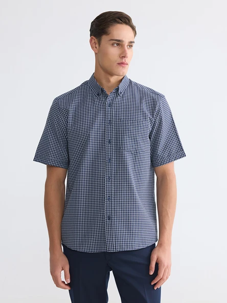 LCWAIKIKI Classic Lacivert Regular Fit Ekose Poplin Erkek Gömlek ürün görseli 1