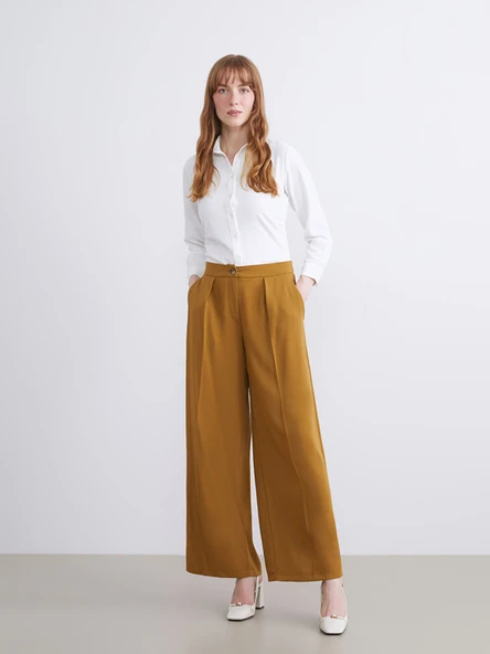 LCWAIKIKI Classic Yeşil Loose Fit Geniş Paça Kadın Pileli Pantolon ürün görseli 1