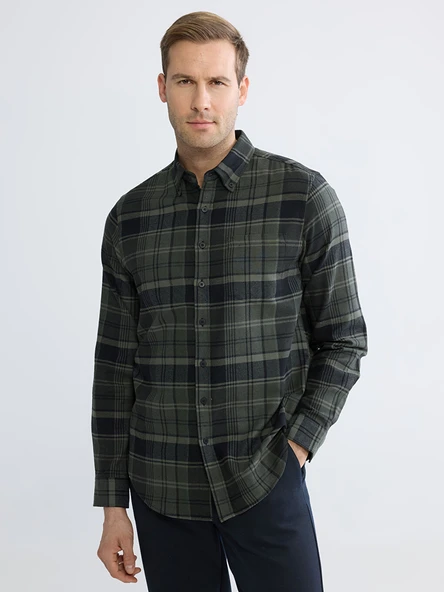 LCWAIKIKI Classic Haki Regular Fit Ekose Gabardin Erkek Gömlek ürün görseli 1