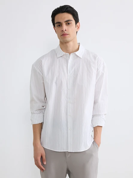 LCW Vision Gri Regular Fit Çizgili Poplin Erkek Gömlek ürün görseli 1