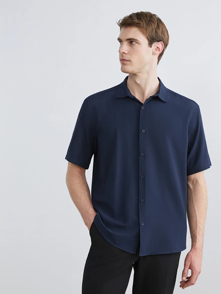 LCW Vision Lacivert Regular Fit Kısa Kollu Erkek Gömlek ürün görseli 1