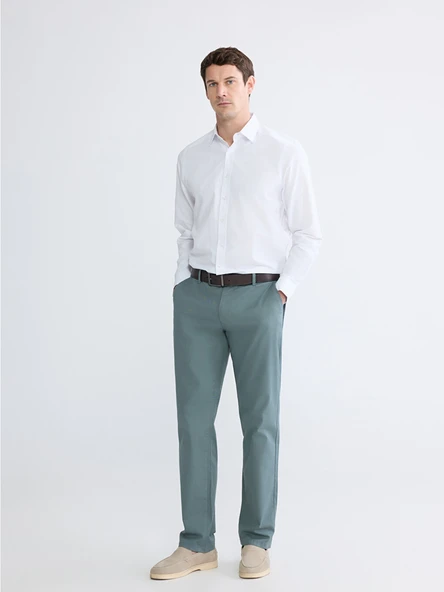LCWAIKIKI Classic Yeşil Standart Kalıp Gabardin Erkek Chino Pantolon ürün görseli 1