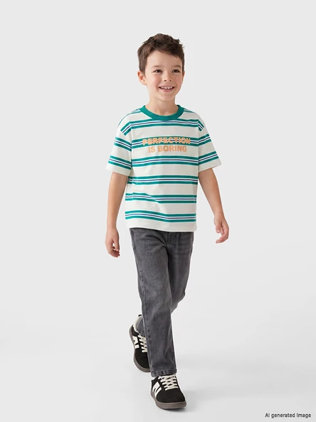 LCW Kids Yeşil Bisiklet Yaka Çizgili Erkek Çocuk Tişört ürün görseli 1