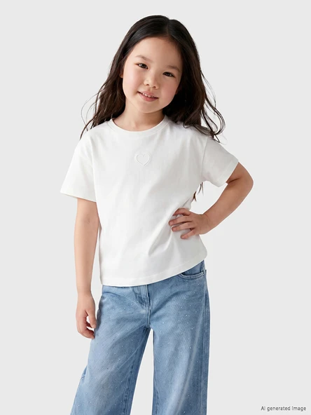 LCW Kids Beyaz Bisiklet Yaka Nakışlı Kız Çocuk Tişört ürün görseli 1