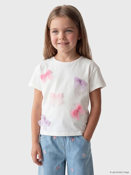 LCW Kids Beyaz Kurdele Nakışlı Kız Çocuk Tişört ürün görseli 1