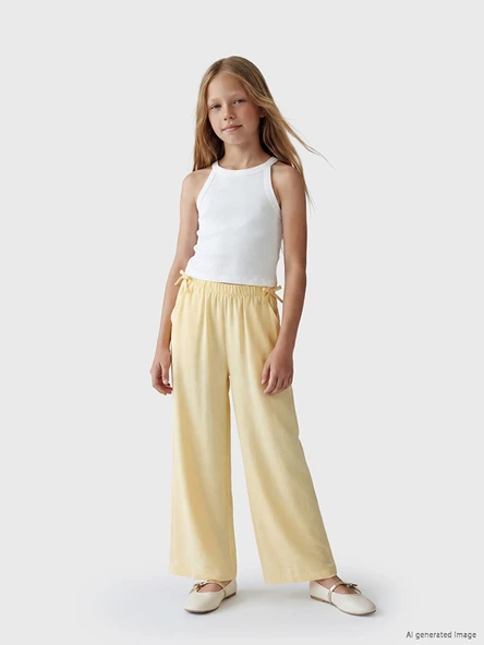 LCW Kids Sarı Fiyonklu Kız Çocuk Pantolon ürün görseli 1