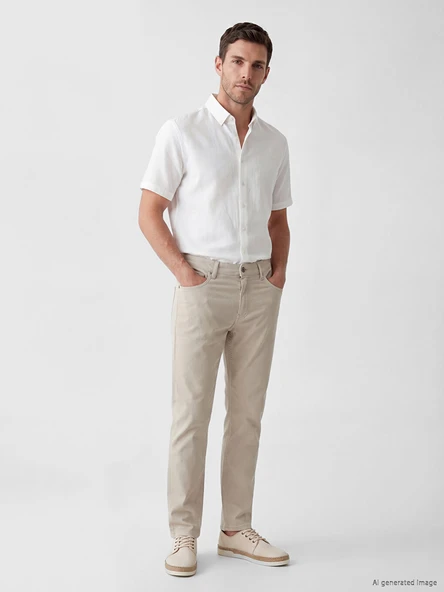 LCWAIKIKI Classic Bej Regular Fit Erkek Chino Pantolon ürün görseli 1