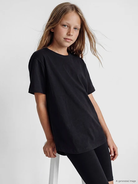 LCW Kids Siyah Bisiklet Yaka Kız Çocuk Tişört ürün görseli 1
