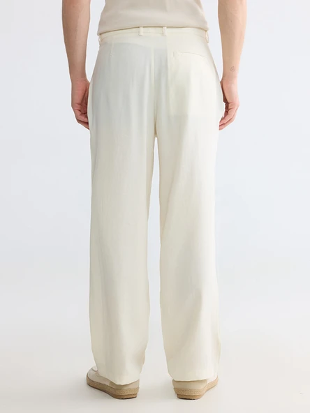 LCW Vision Beyaz Regular Fit Erkek Pantolon - Resim 5