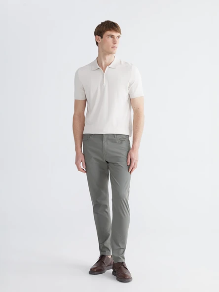 LCWAIKIKI Classic Haki Dar Kalıp Gabardin Erkek Chino Pantolon ürün görseli 1