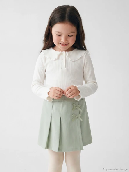 LCW Kids Beyaz Bebe Yaka Fırfırlı Kız Çocuk Fitilli Tişört ürün görseli 1