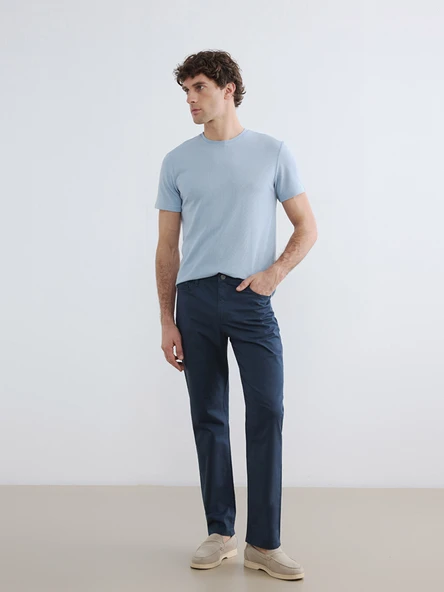 LCWAIKIKI Classic İndigo Regular Fit Gabardin Erkek Chino Pantolon ürün görseli 1