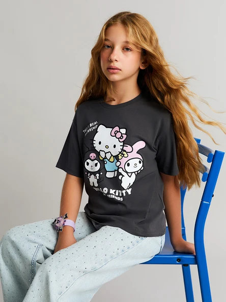 LCW Kids Gri Bisiklet Yaka Hello Kitty Baskılı Kız Çocuk Tişört ürün görseli 1
