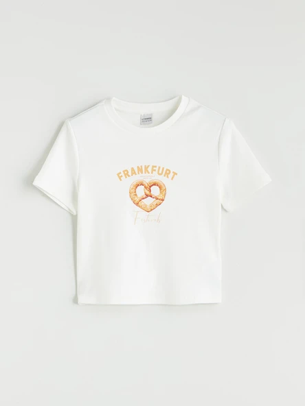 LCW Kids Beyaz Bisiklet Yaka Frankfurt Baskılı Kız Çocuk Crop Tişört ürün görseli 1