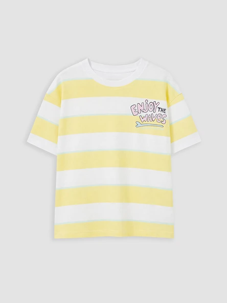 LCW Kids Beyaz Bisiklet Yaka Çizgili Erkek Çocuk Tişört ürün görseli 1