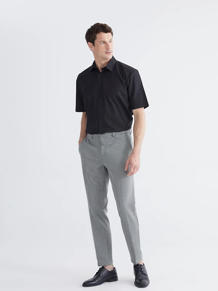 LCWAIKIKI Classic Haki Dar Kalıp Erkek Chino Pantolon ürün görseli 1