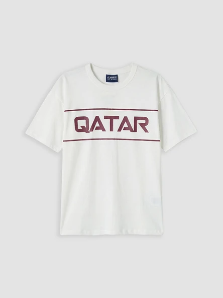 LCW Kids Beyaz Bisiklet Yaka Qatar Baskılı Erkek Çocuk Tişört ürün görseli 1