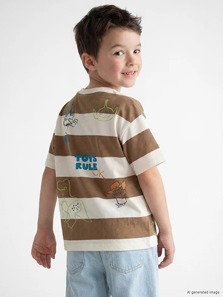 LCW Kids Kahverengi Bisiklet Yaka Toy Story Baskılı Erkek Çocuk Tişört ürün görseli 1