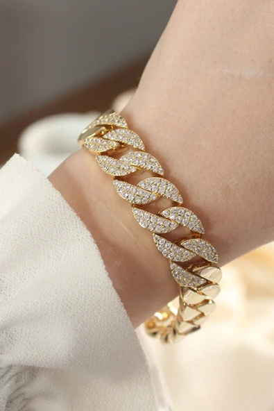 Vip Seri Pirinç Ortası Zirkon Taşlı Gold Renk Gurmet Bileklik ürün görseli 1