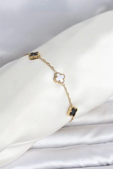 316L Çelik Gold Renk Siyah Beyaz Baby Yonca Model Kadın Bileklik TJ-BB8557 ürün görseli 1