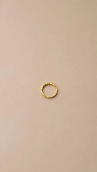 Gold Renk Desenli Minimal Halka Burun Piercing – Gümüs Şık Septum ve Nose Ring ürün görseli 1