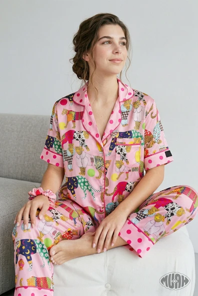 Pink Leopard Kadın Saten Pijama Takımı Leopar Desenli Kısa Kollu Pembe ürün görseli 1